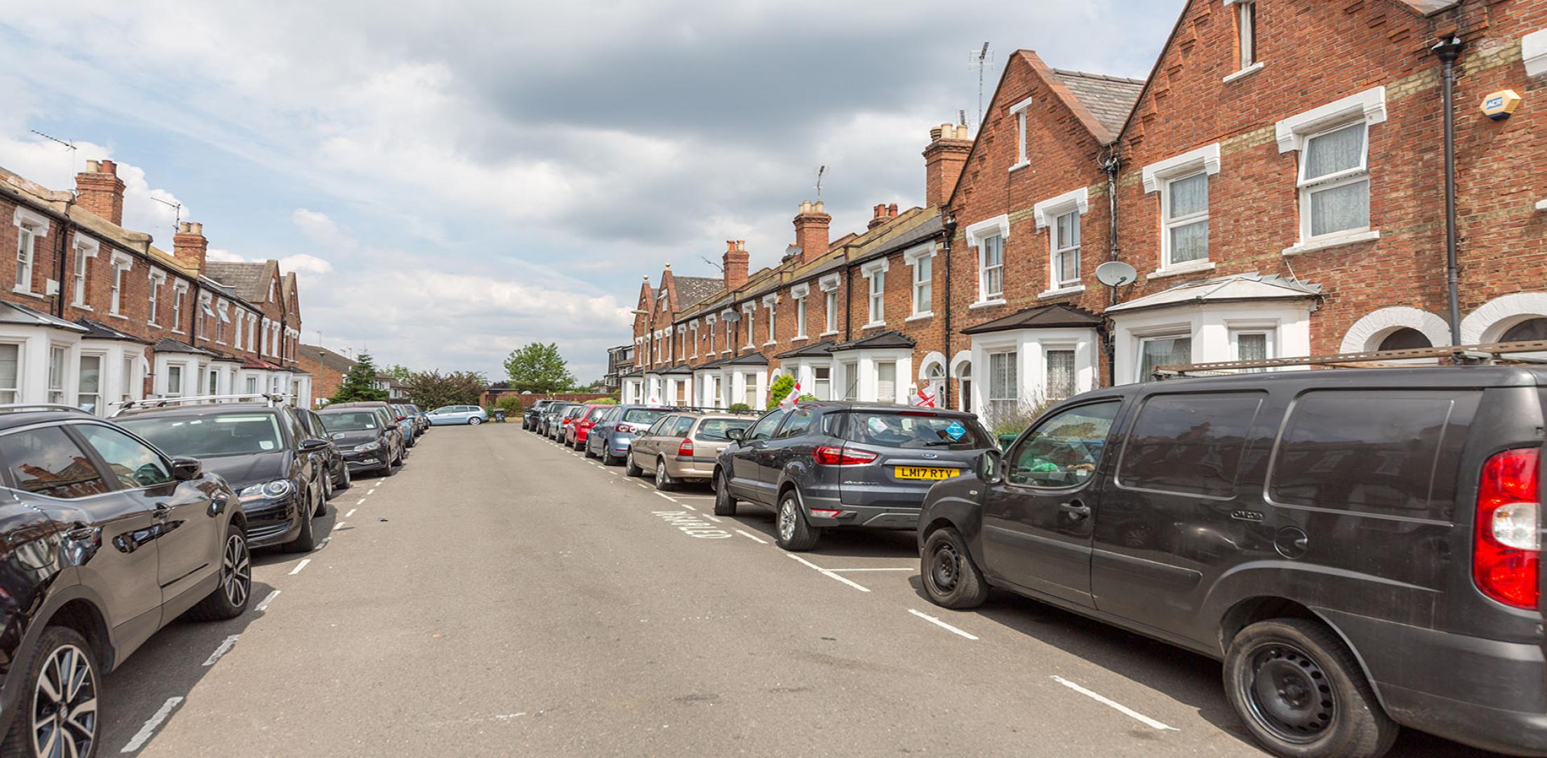 			PRIVATE GARDEN, 3 Bedroom, 1 bath, 1 reception House			 Prospect Road, FINCHLEY ROAD / CHILDS HILL